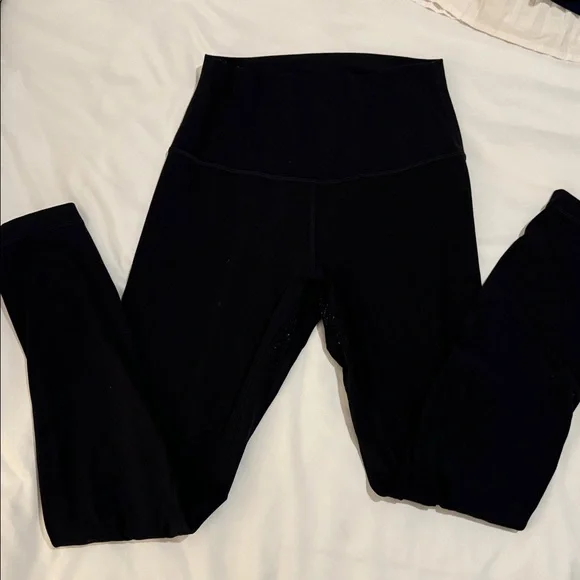 Lulu Align Leggings 25” - Picture 3 of 5